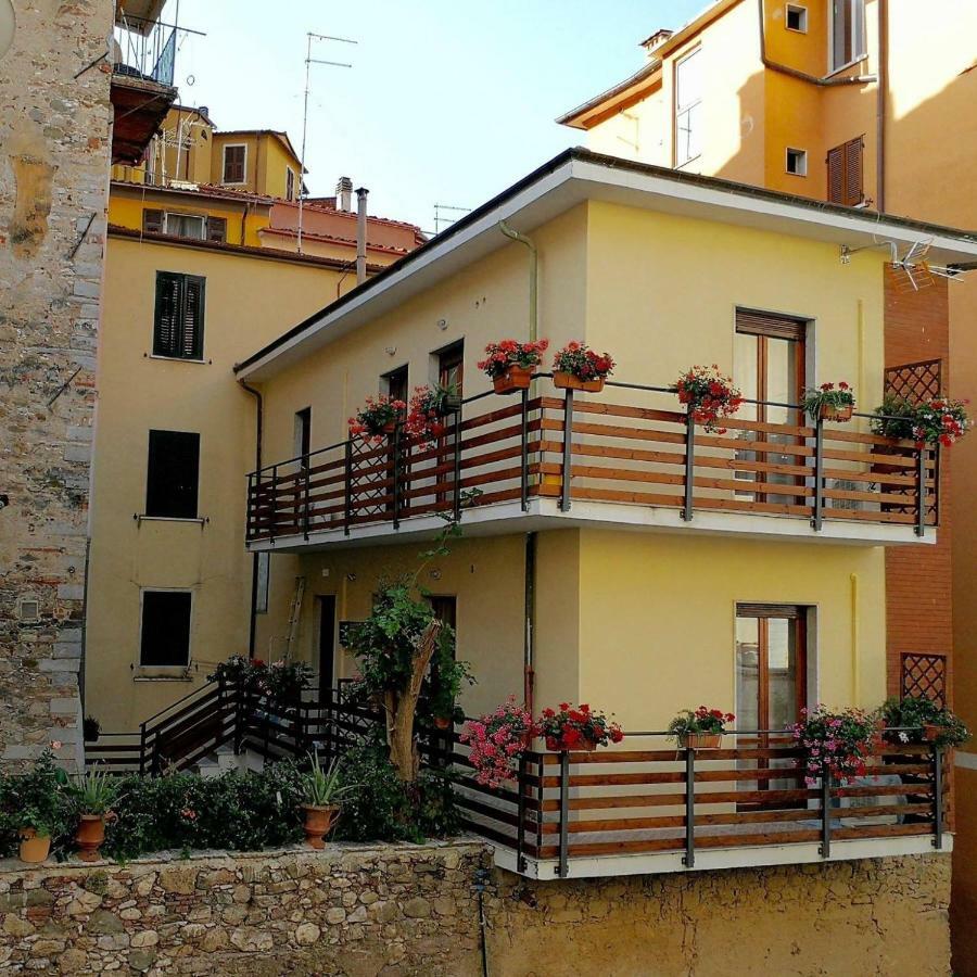 Bed and Breakfast Remember When Carrara Exterior foto